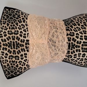 NWT Lace Bandeau Signature 8 sz LG peach color
